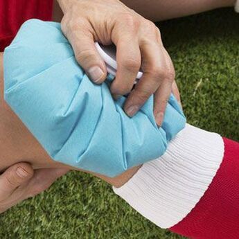 Cold May Help Relieve Knee Pain After Injury